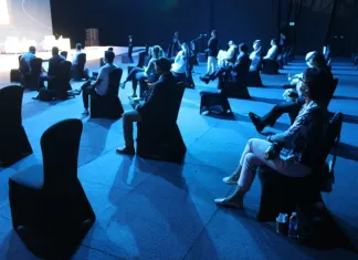 JAK USPOŘÁDAT ÚSPĚŠNÝ HYBRIDNÍ EVENT OD A DO Z